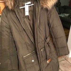 Ladies Puffer Jacket - Size Med - New York & Co
